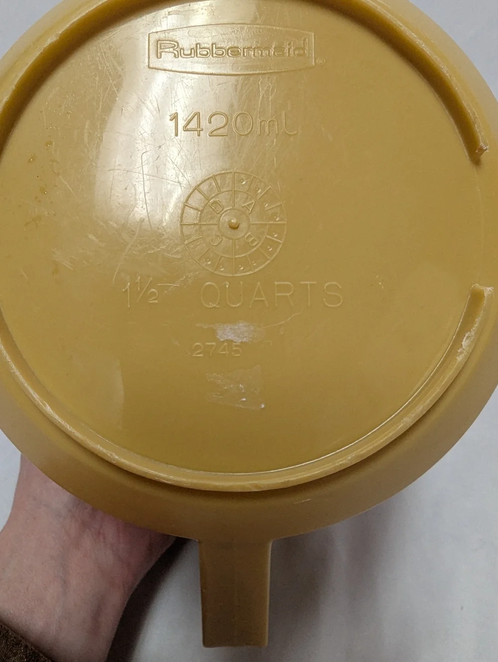 1970s/80s Harvest Gold Vintage Retro Rubbermaid Drink Pitcher 1.5 Qts -NO LID